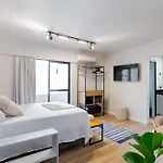 Edificio Cicero Tizzot | Proximo Ao Estadio Do Athletico | Gonzaga Stays